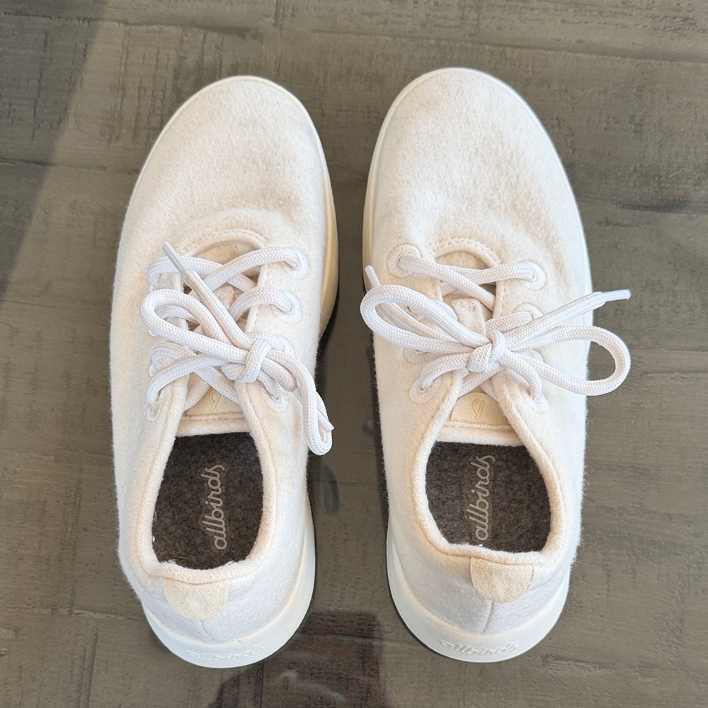 Allbirds Wool Runners in Natural White Athletic Shoes. Womens Size 6. Have dirt - Picture 3 of 8